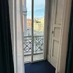 Maison Toledo Гостевой дом Неаполь