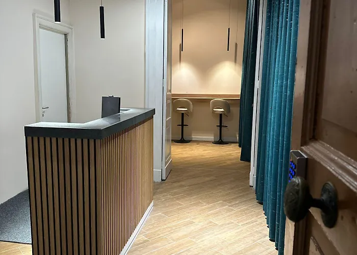 Maison Toledo 게스트하우스 4*